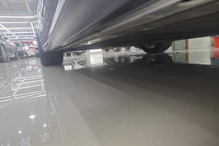 Used Nio ET5T 2024 75kWh Touring Left Side Sill
