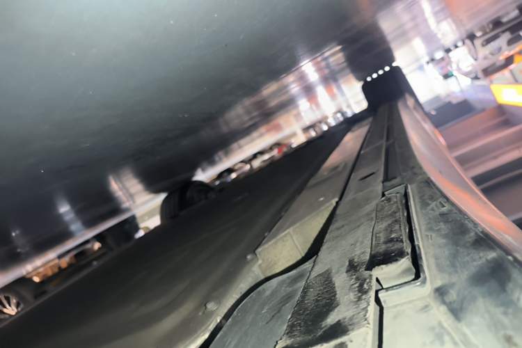 Used Nio ET5T 2024 75kWh Touring Left Side Sill
