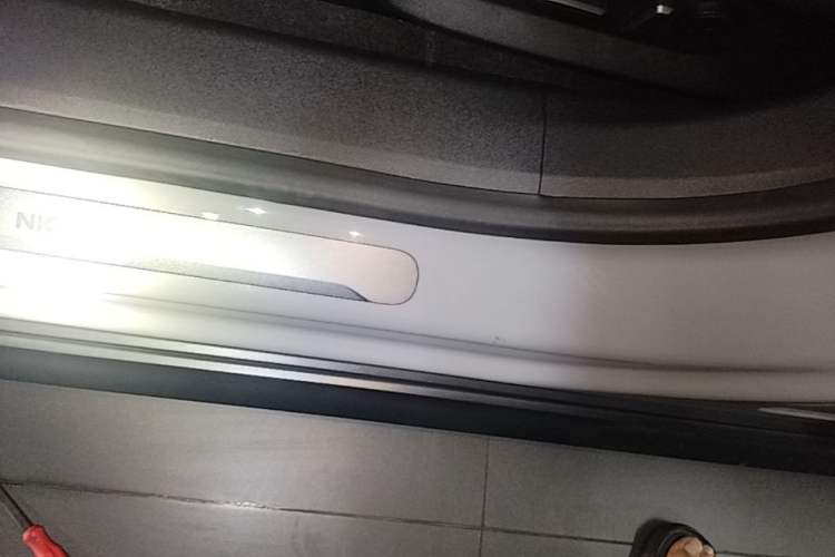 Used Nio ET5T 2024 75kWh Touring Left Side Sill