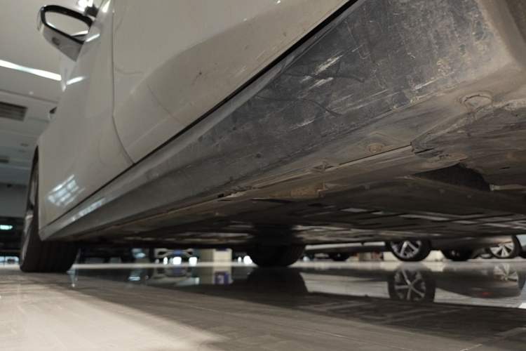 Used Nio ET5T 2024 75kWh Touring Left Side Sill