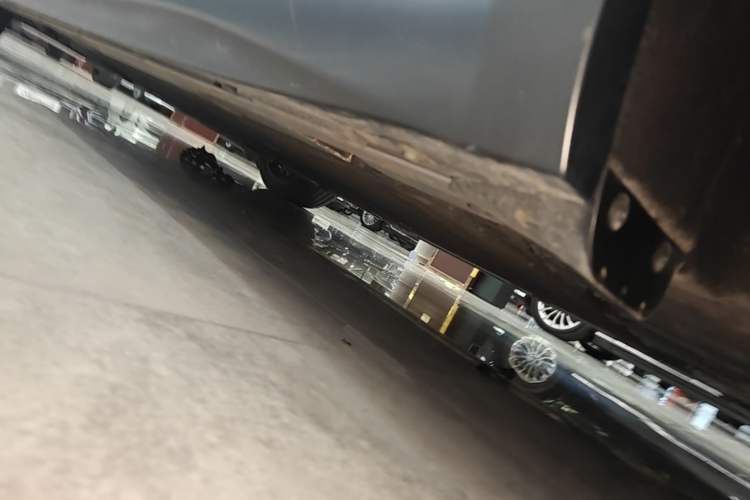 Used Nio ET5T 2024 75kWh Touring Left Side Sill