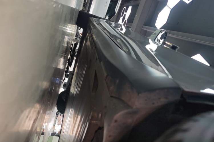 Used Nio ET5T 2024 75kWh Touring Left Side Sill