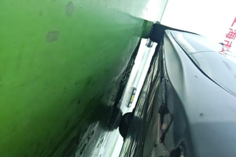 Used Nio ET5T 2024 75kWh Touring Left Side Sill