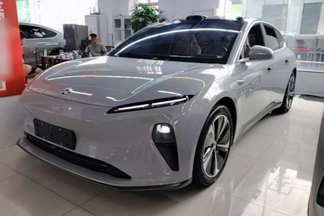 Used Nio ET5T 2024 75kWh Touring