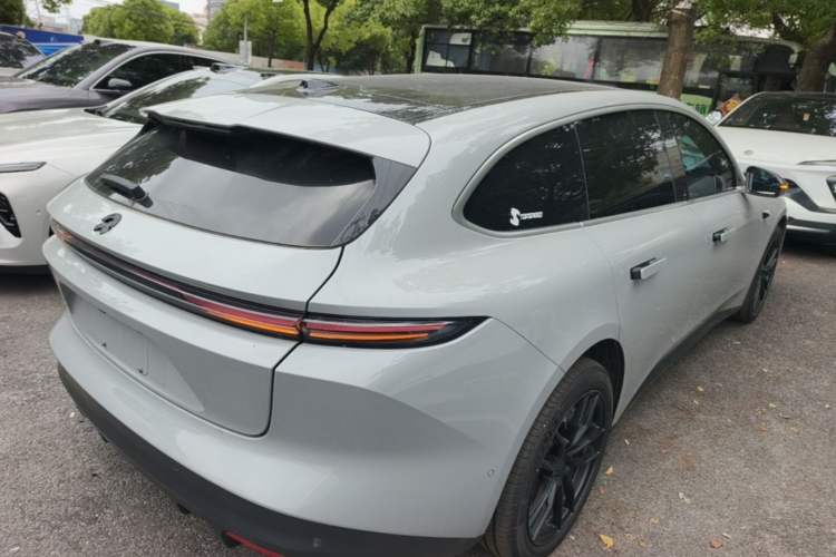 Used Nio ET5T 2024 75kWh Touring Rear Right 45 Deg