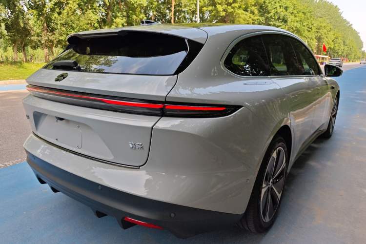 Used Nio ET5T 2024 75kWh Touring Rear Right 45 Deg