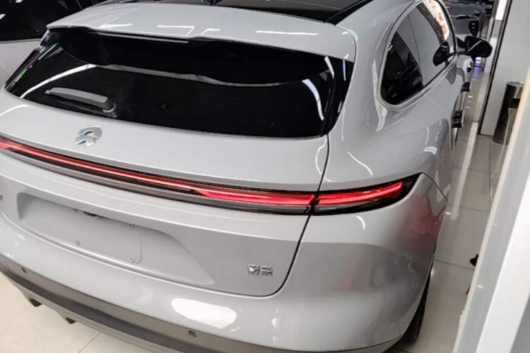 Used Nio ET5T 2024 75kWh Touring Rear Right 45 Deg