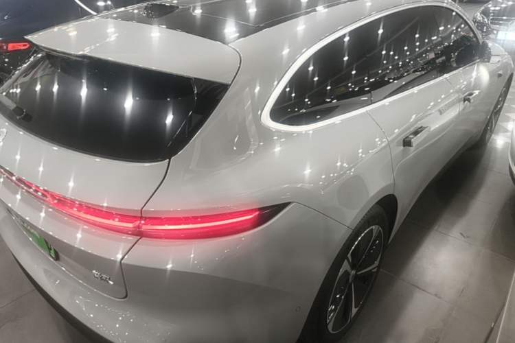 Used Nio ET5T 2024 75kWh Touring Rear Right 45 Deg