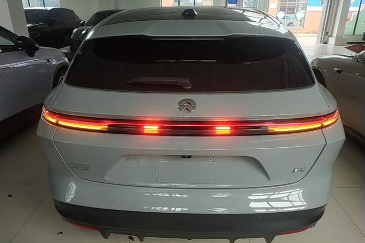 Used Nio ET5T 2024 75kWh Touring Rear