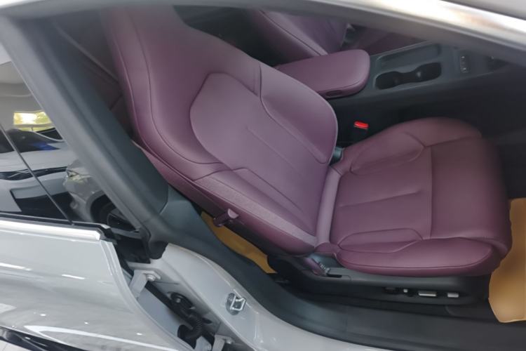 Used Nio ET5T 2024 75kWh Touring Right Front Seat