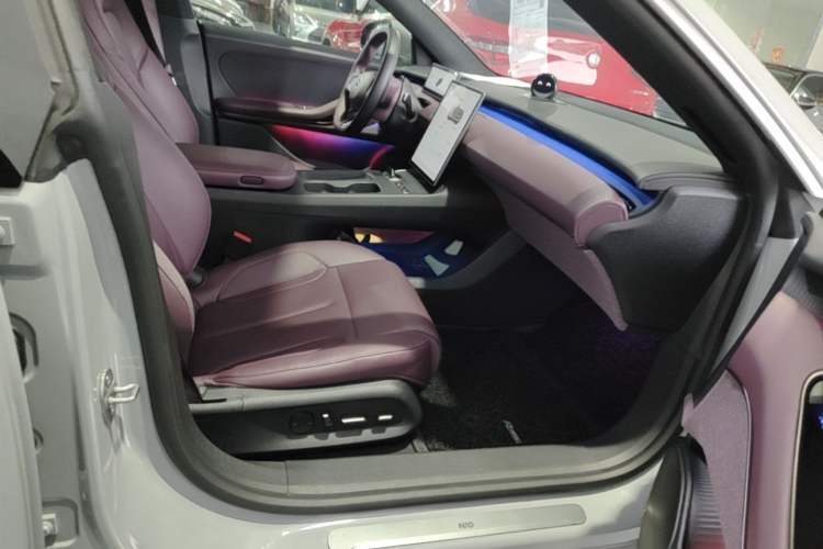 Used Nio ET5T 2024 75kWh Touring Right Front Seat