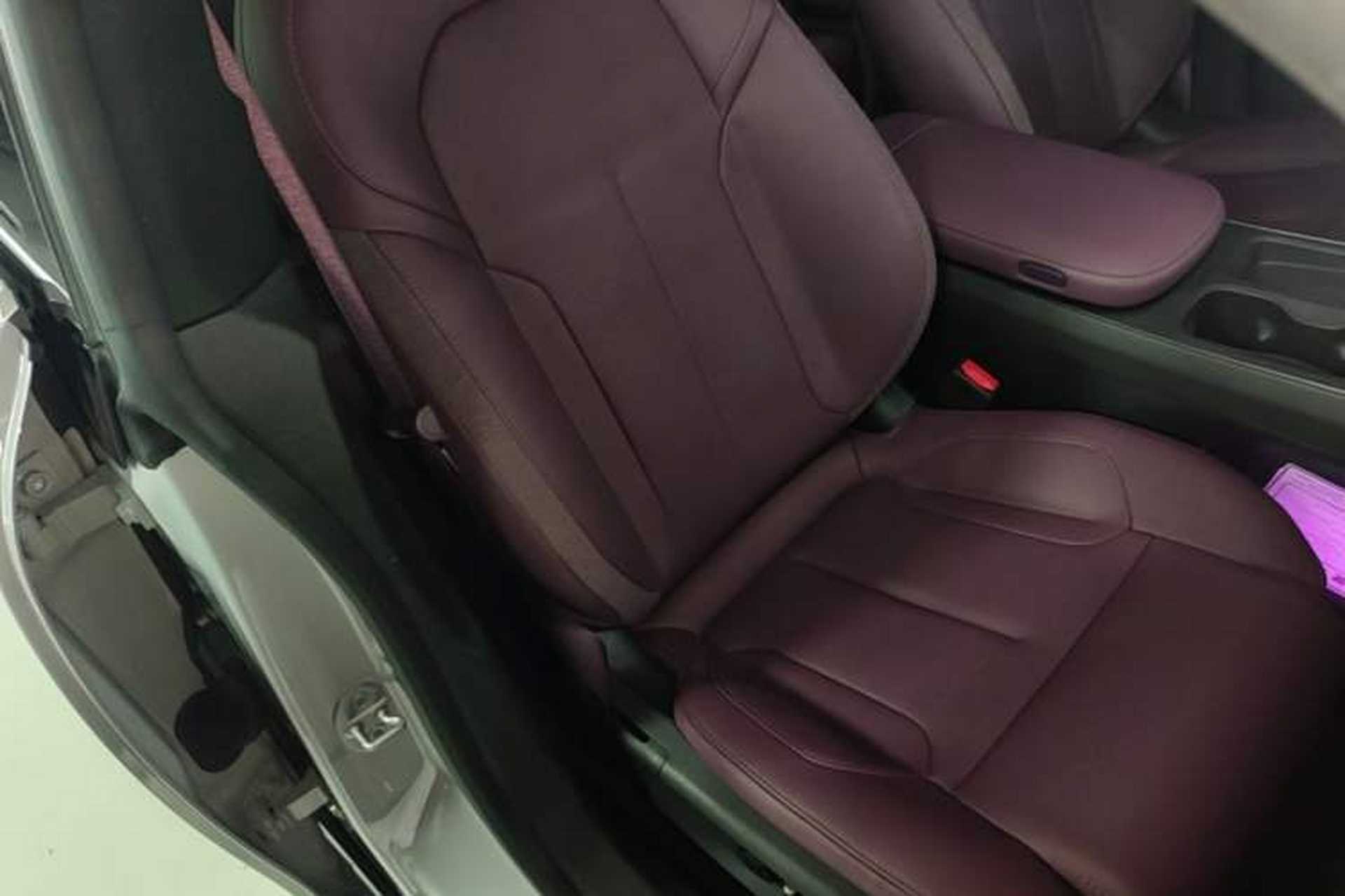 Used Nio ET5T 2024 75kWh Touring Right Front Seat