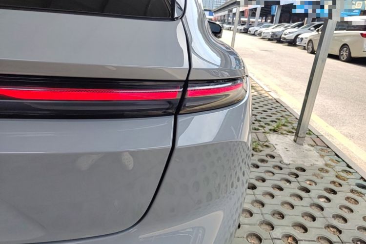Used Nio ET5T 2024 75kWh Touring Right Rear Taillight