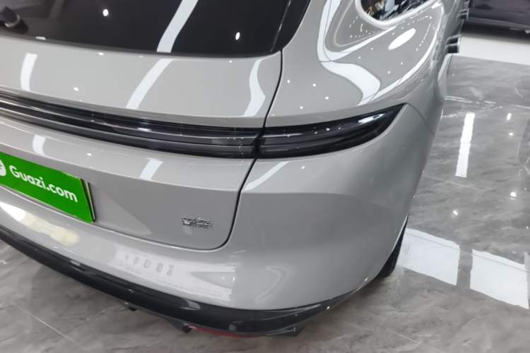 Used Nio ET5T 2024 75kWh Touring Right Rear Taillight