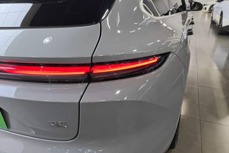 Used Nio ET5T 2024 75kWh Touring Right Rear Taillight