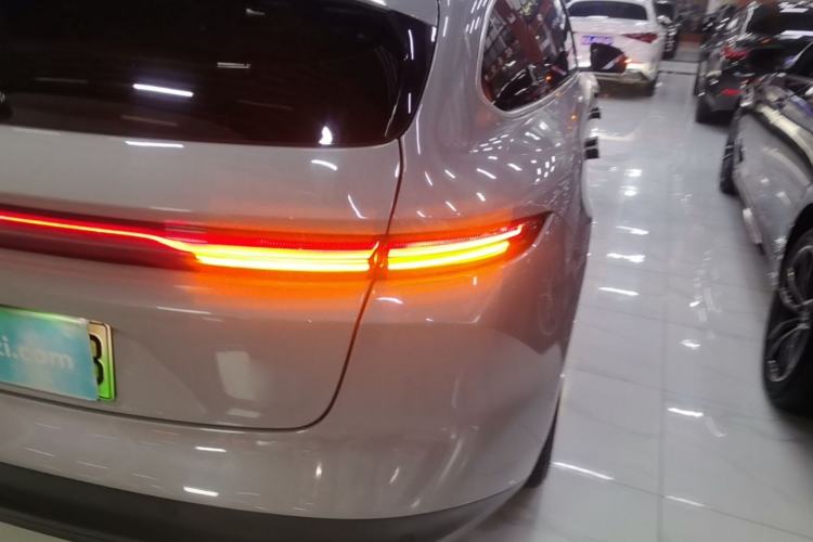 Used Nio ET5T 2024 75kWh Touring Right Rear Taillight