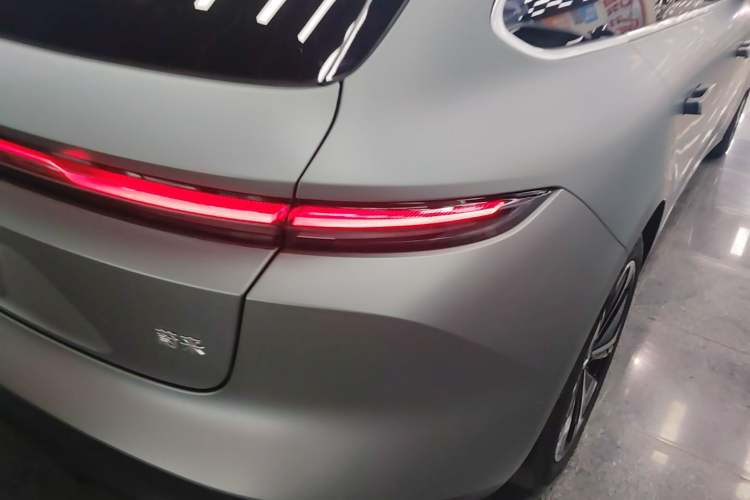 Used Nio ET5T 2024 75kWh Touring Right Rear Taillight
