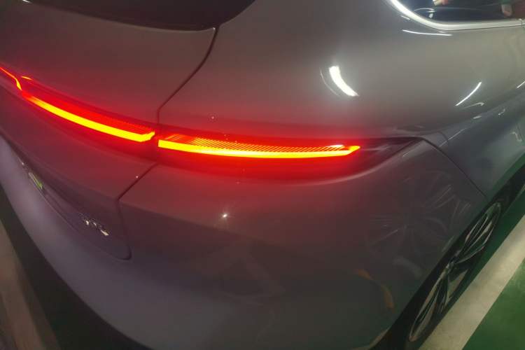 Used Nio ET5T 2024 75kWh Touring Right Rear Taillight