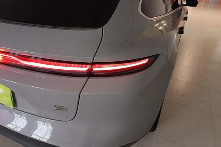 Used Nio ET5T 2024 75kWh Touring Right Rear Taillight