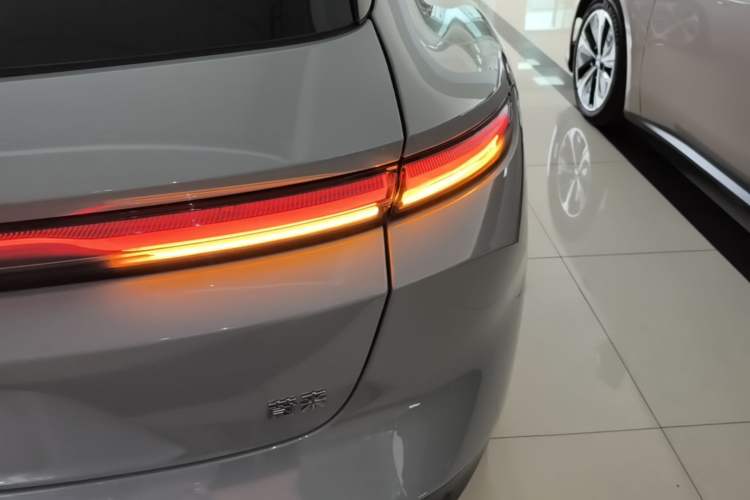 Used Nio ET5T 2024 75kWh Touring Right Rear Taillight