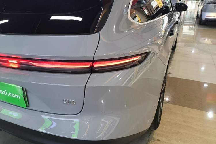 Used Nio ET5T 2024 75kWh Touring Right Rear Taillight