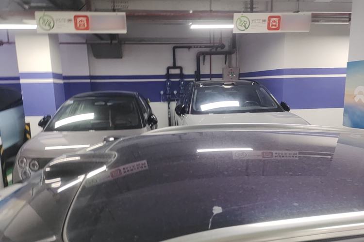 Used Nio ET5T 2024 75kWh Touring Roof