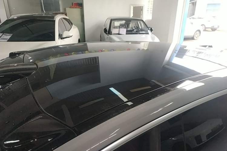Used Nio ET5T 2024 75kWh Touring Roof