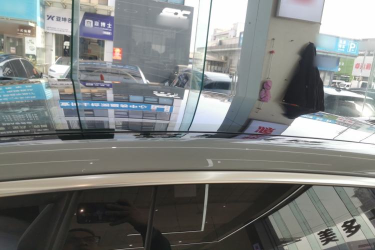 Used Nio ET5T 2024 75kWh Touring Roof