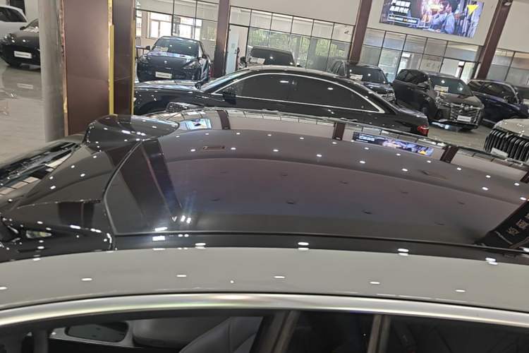 Used Nio ET5T 2024 75kWh Touring Roof