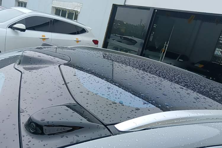 Used Nio ET5T 2024 75kWh Touring Roof