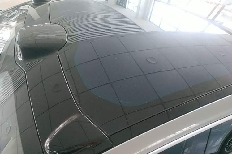 Used Nio ET5T 2024 75kWh Touring Roof