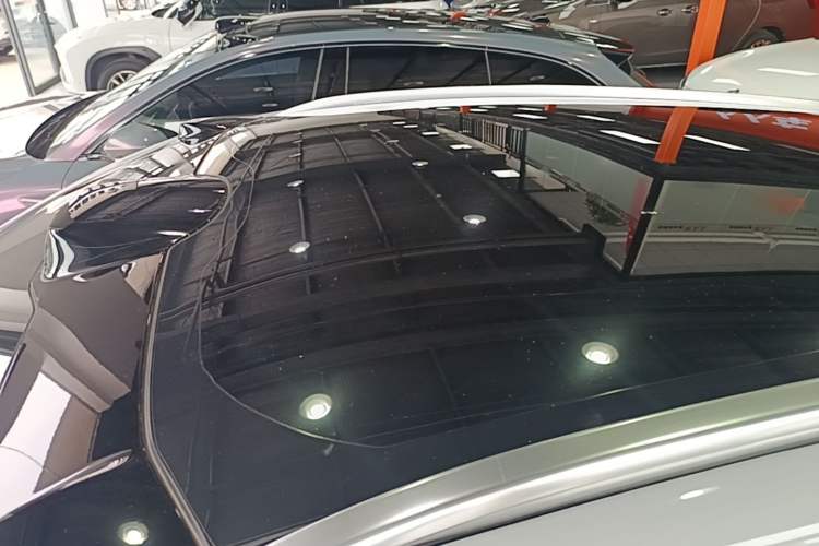 Used Nio ET5T 2024 75kWh Touring Roof