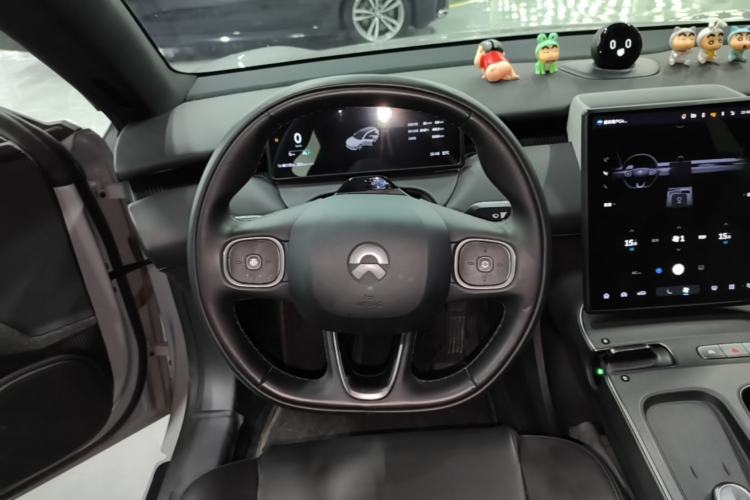 Used Nio ET5T 2024 75kWh Touring Steering Wheel