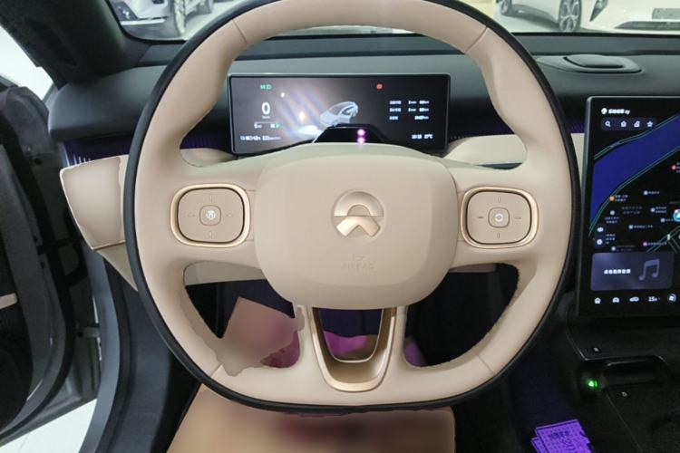 Used Nio ET5T 2024 75kWh Touring Steering Wheel