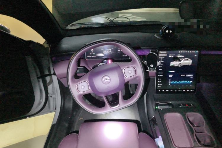Used Nio ET5T 2024 75kWh Touring Steering Wheel