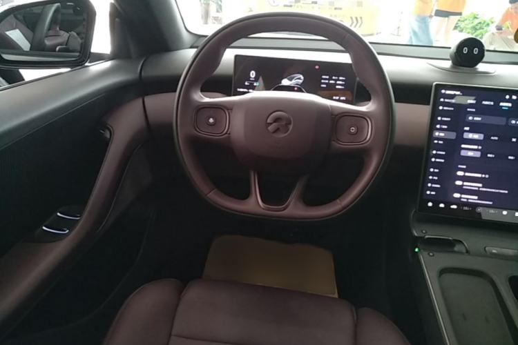 Used Nio ET5T 2024 75kWh Touring Steering Wheel