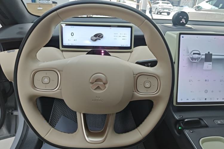 Used Nio ET5T 2024 75kWh Touring Steering Wheel