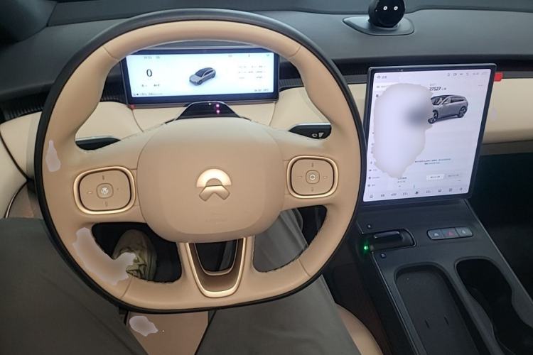 Used Nio ET5T 2024 75kWh Touring Steering Wheel