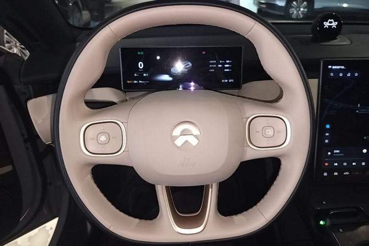 Used Nio ET5T 2024 75kWh Touring Steering Wheel