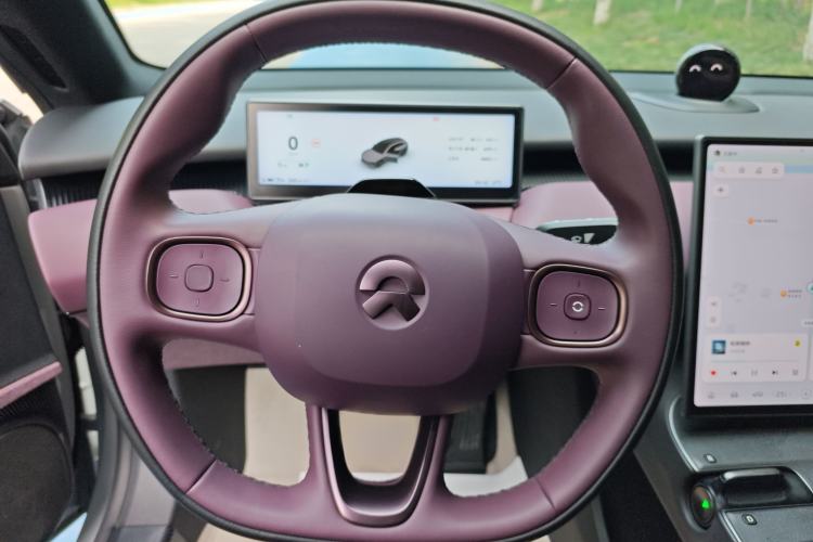 Used Nio ET5T 2024 75kWh Touring Steering Wheel