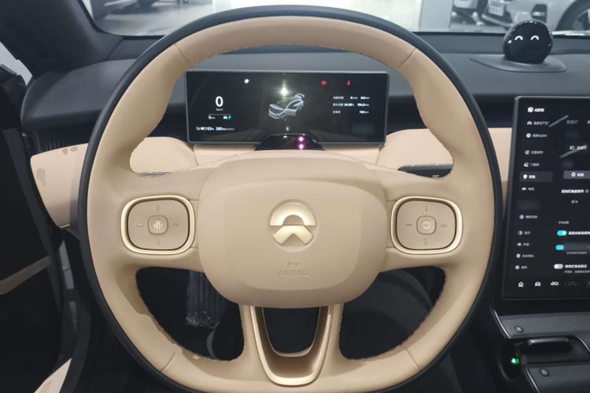 Used Nio ET5T 2024 75kWh Touring Steering Wheel