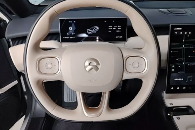 Used Nio ET5T 2024 75kWh Touring Steering Wheel