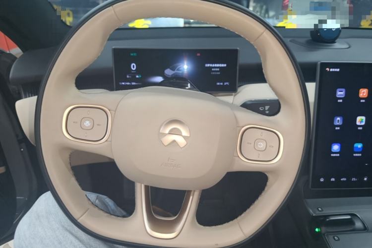 Used Nio ET5T 2024 75kWh Touring Steering Wheel