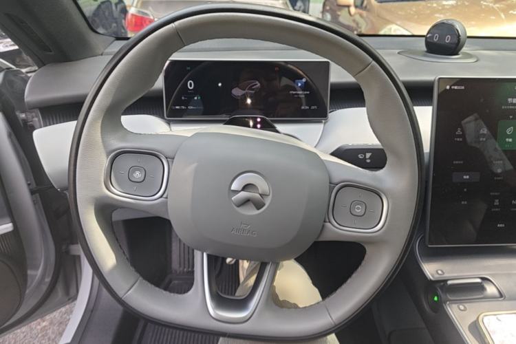 Used Nio ET5T 2024 75kWh Touring Steering Wheel