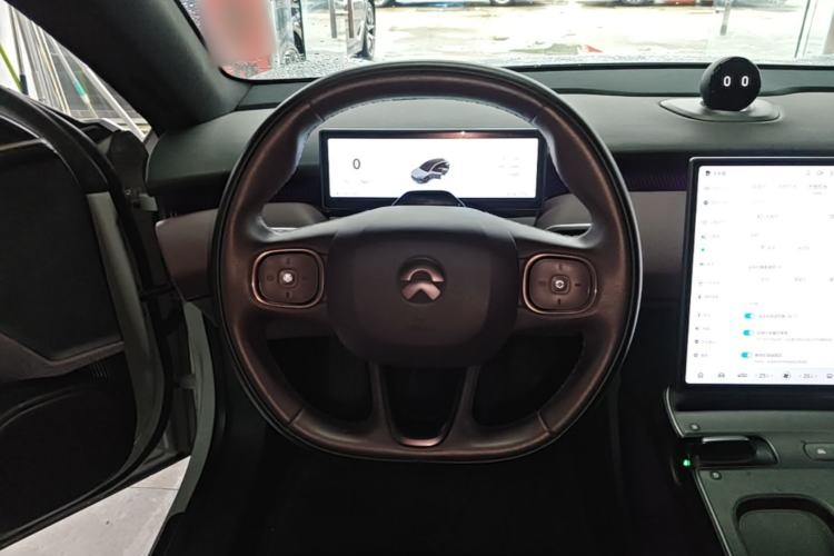 Used Nio ET5T 2024 75kWh Touring Steering Wheel