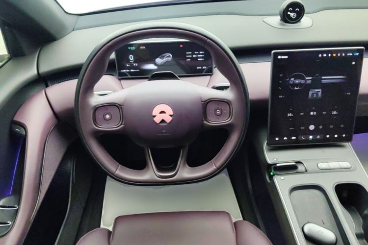 Used Nio ET5T 2024 75kWh Touring Steering Wheel