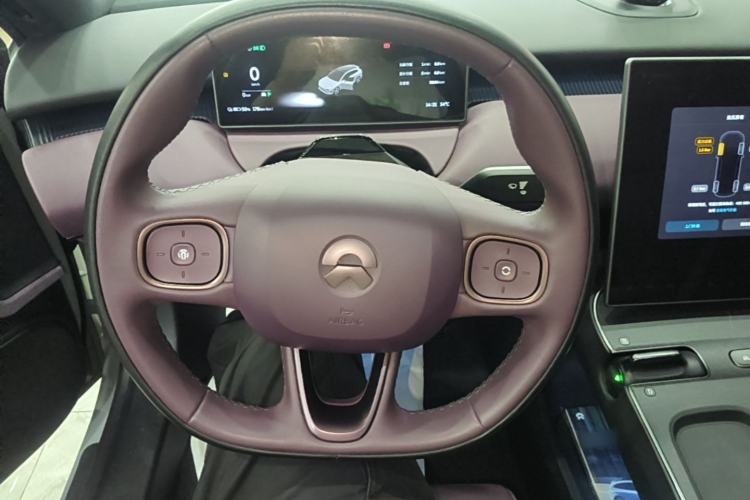 Used Nio ET5T 2024 75kWh Touring Steering Wheel