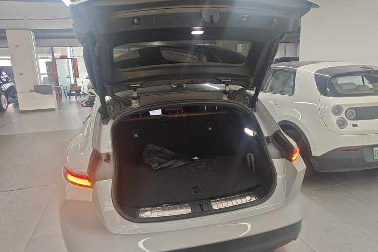 Used Nio ET5T 2024 75kWh Touring Trunk