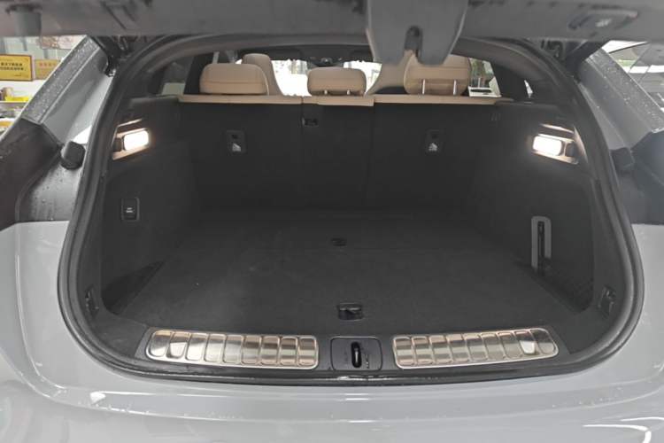 Used Nio ET5T 2024 75kWh Touring Trunk