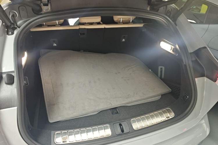 Used Nio ET5T 2024 75kWh Touring Trunk